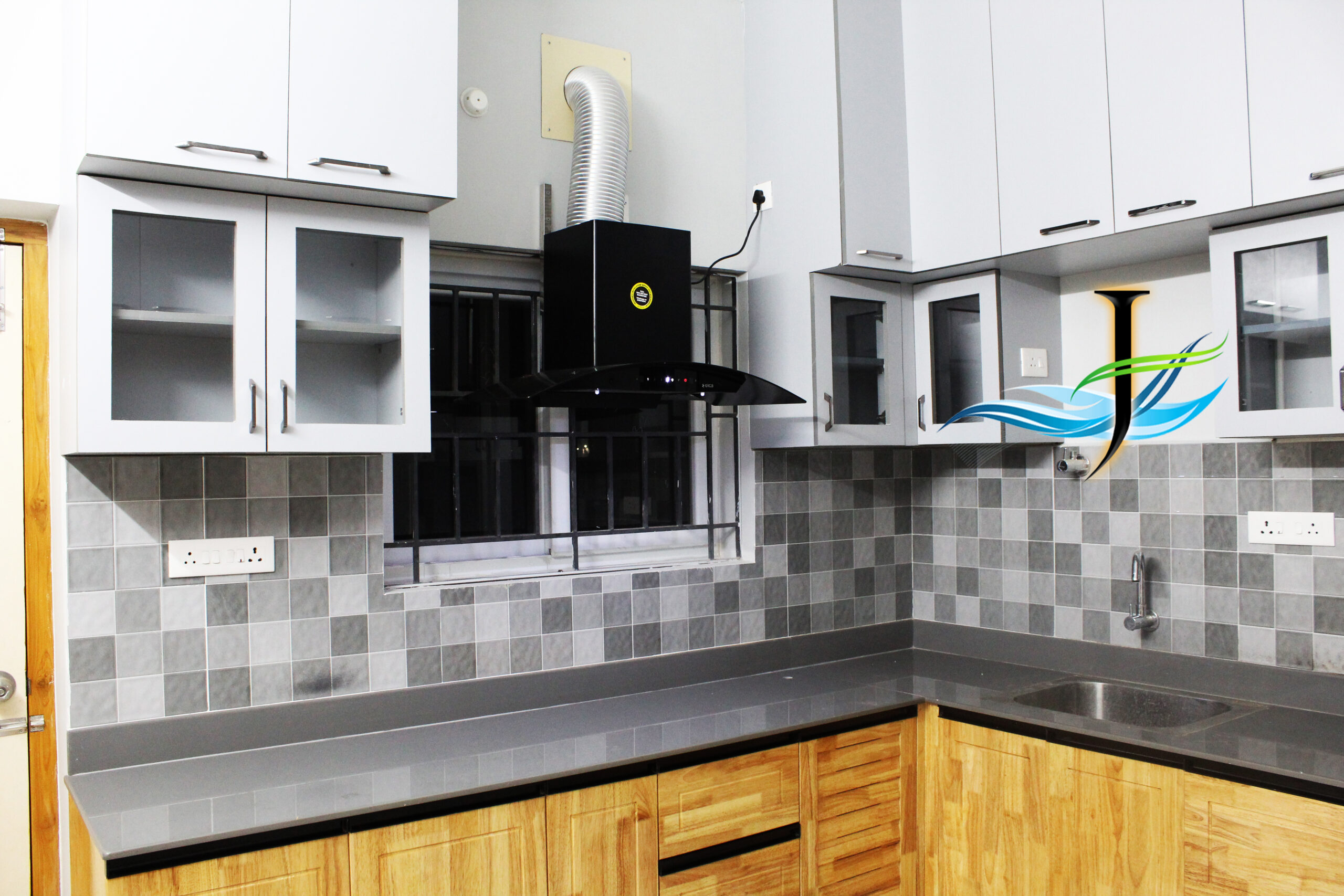 Stylish modular kitchen interior design in Pondicherry