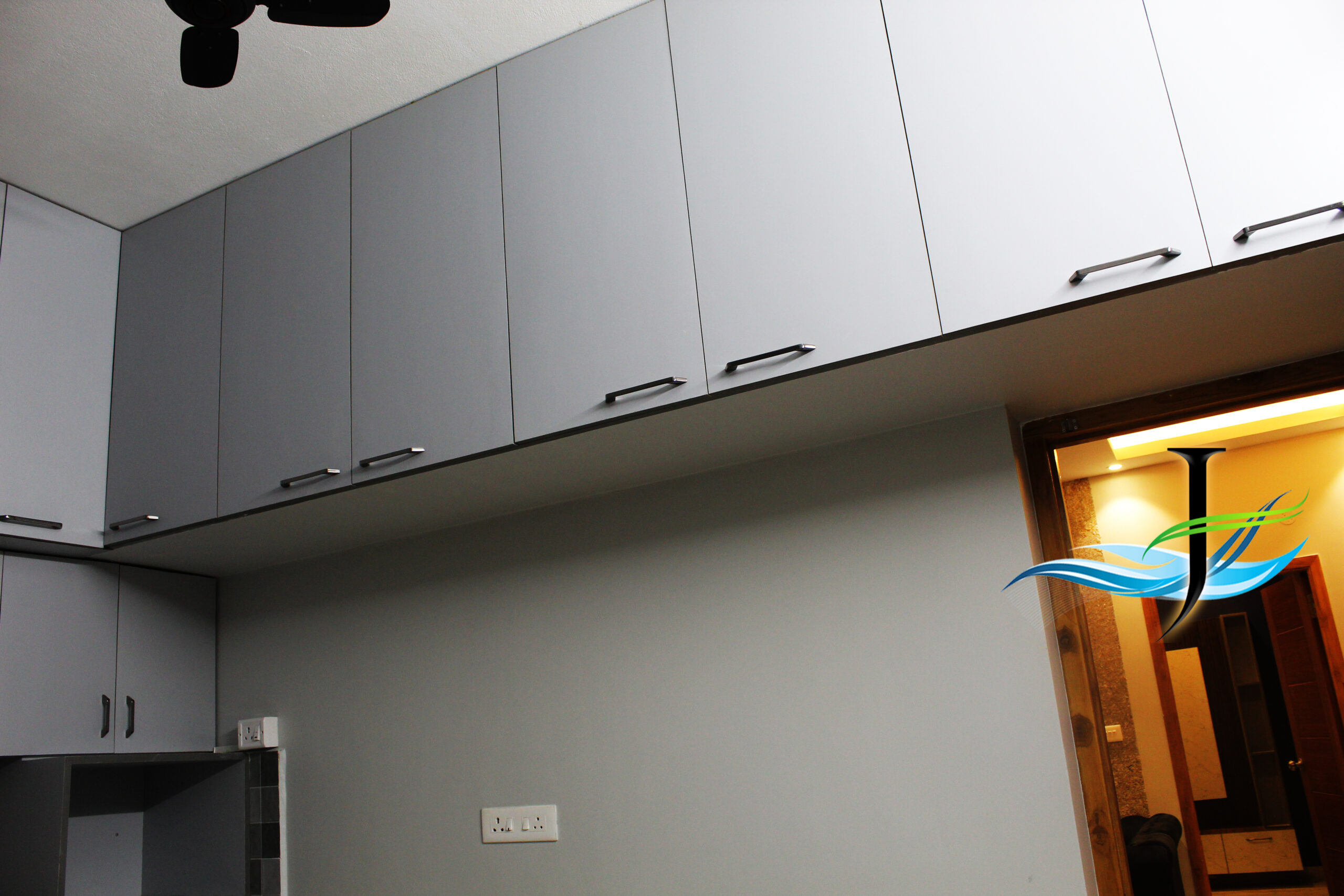 Stylish modular kitchen interior design in Pondicherry